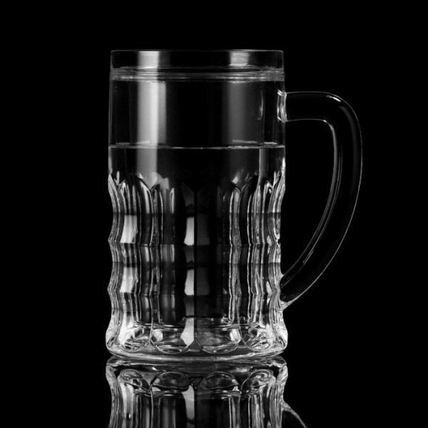 Acrylic ice beer mug, 650 ml. Acrylic ice beer mug, 650 ml.