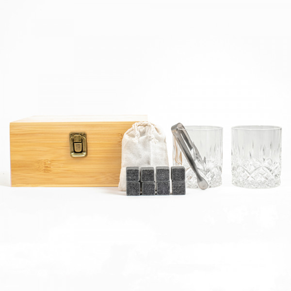 Luxury whiskey glass set in a bamboo box "BOSS"