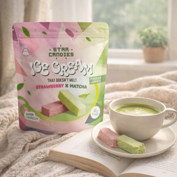 STAR CANDIES freeze-dried matcha and strawberry flavored ice cream, 16g