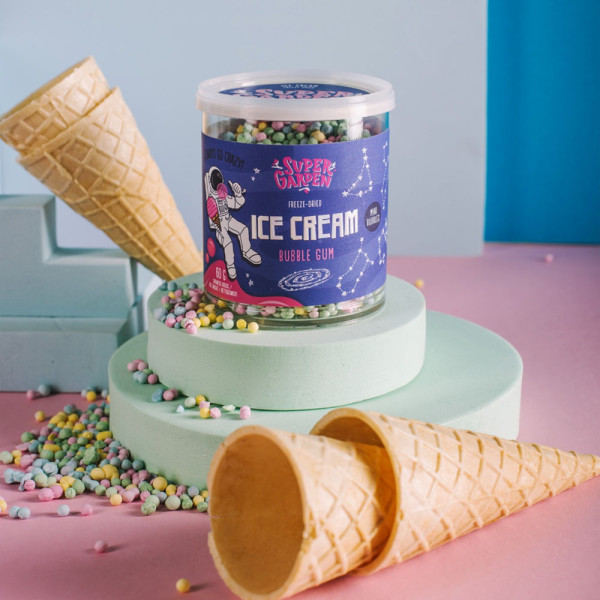 SUPER GARDEN freeze-dried chewing gum–flavored mini ice cream balls, 60g