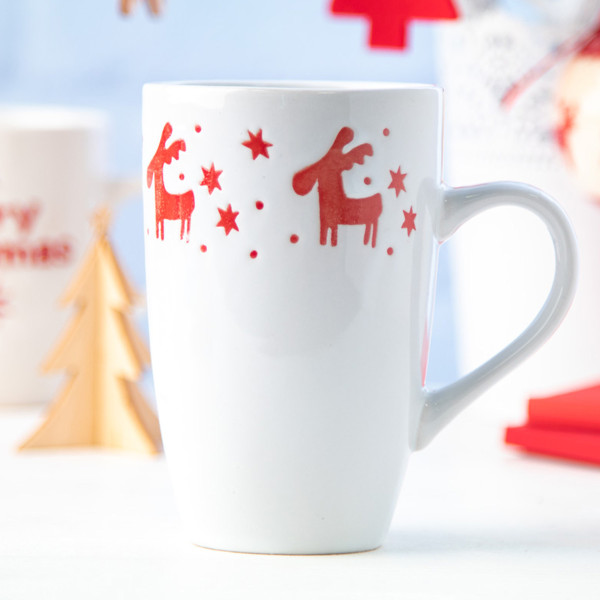 Porcelain Mug ,,Little Reindeers'' Porcelain Mug ,,Little Reindeers''