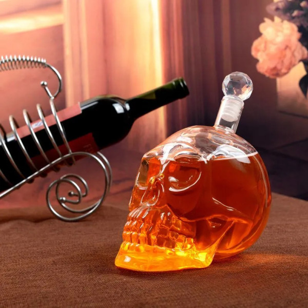 Glass Decanter "Skull" (1000ml) Glass Decanter "Skull" (1000ml)