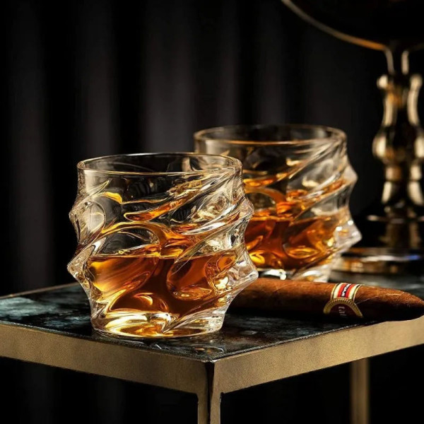 Whiskey Glass "OPULENT ELEGANCE" Whiskey Glass "OPULENT ELEGANCE"