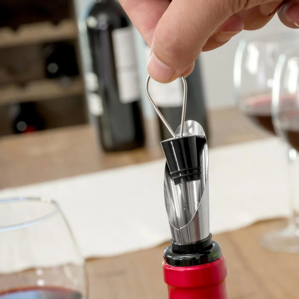 Wine Tool Set in a Bottle (5 Pieces)