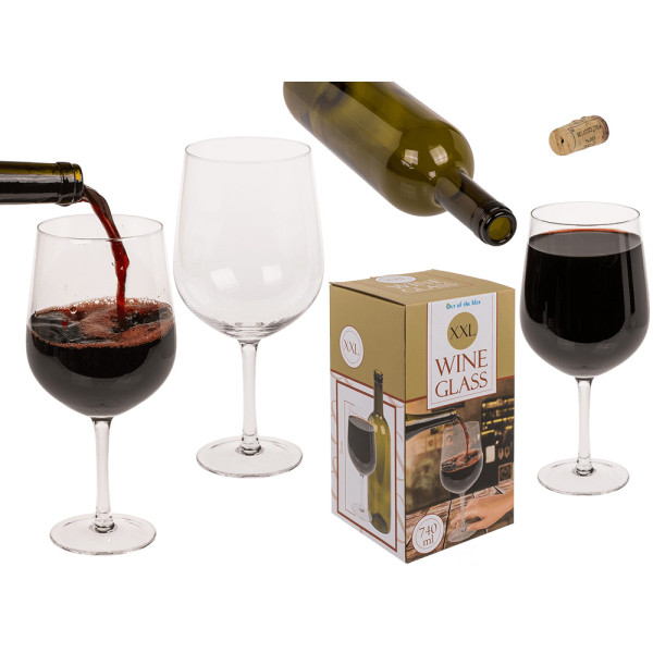 Gigantic wine glass Gigantic wine glass