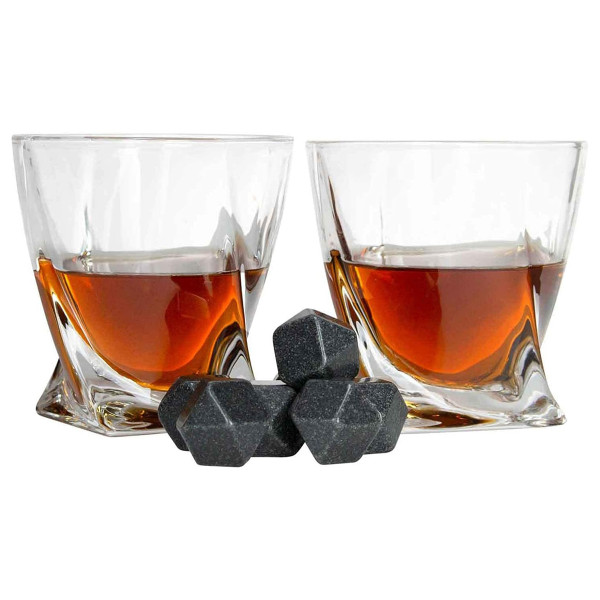 Whisky set in a wooden box "TORNADO"