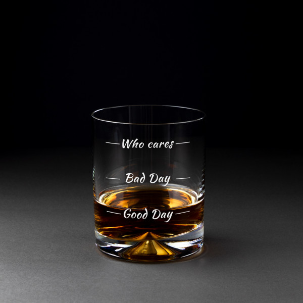 Whiskey Glass Set "Who Cares"