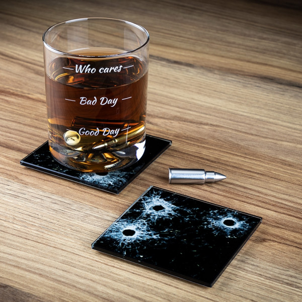 Guitar-shaped whisky lover's set "Who cares"