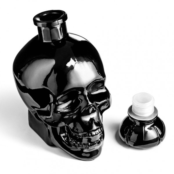 Black skull-shaped carafe (750ml)