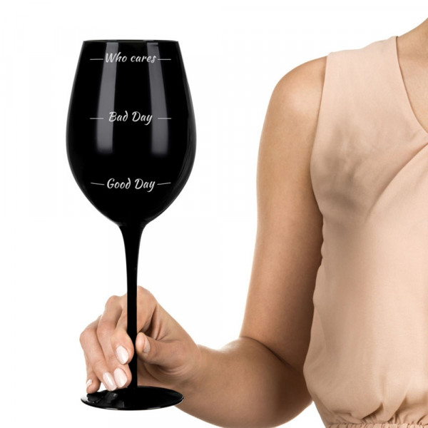 Gigantic black wine glass "Who cares" (750ml)