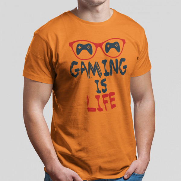 T-shirt "Gaming is life"