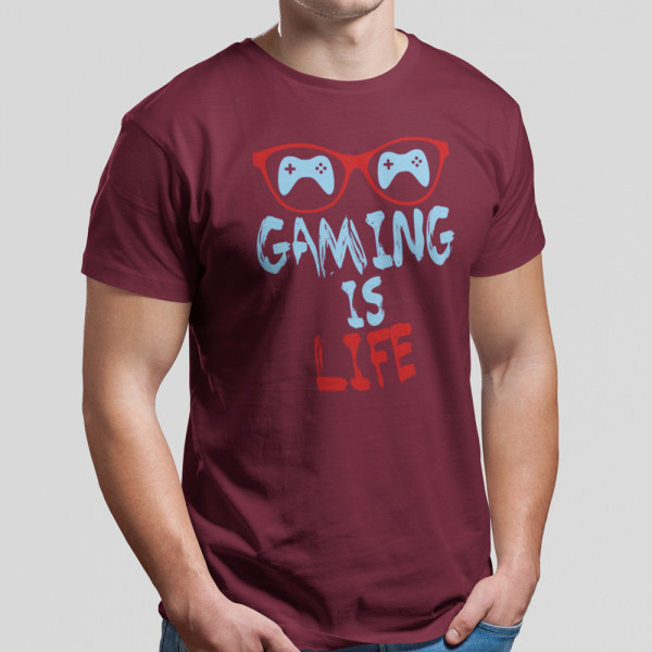 T-shirt "Gaming is life"