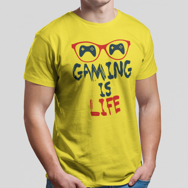 T-shirt "Gaming is life"