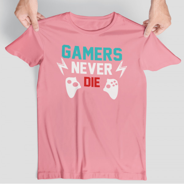 T-shirt "Gamers never die"