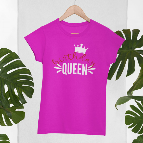 Women's T-shirt "Birthday queen"