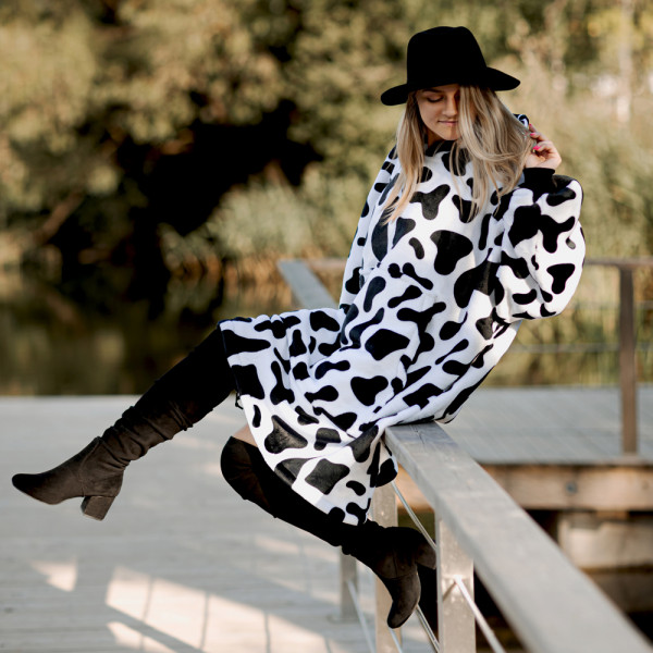 BARAMOOR sweatshirt-blanket "Cute cow"
