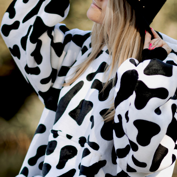 BARAMOOR sweatshirt-blanket "Cute cow"