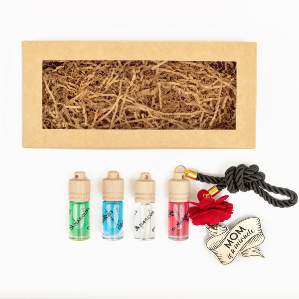Car scent set "MOM is a miracle" Car scent set "MOM is a miracle"