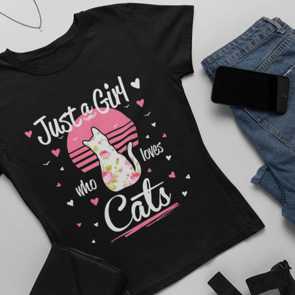 Women's T-shirt "Just a girl who loves cats"