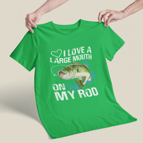 T-shirt "I love a large mouth"
