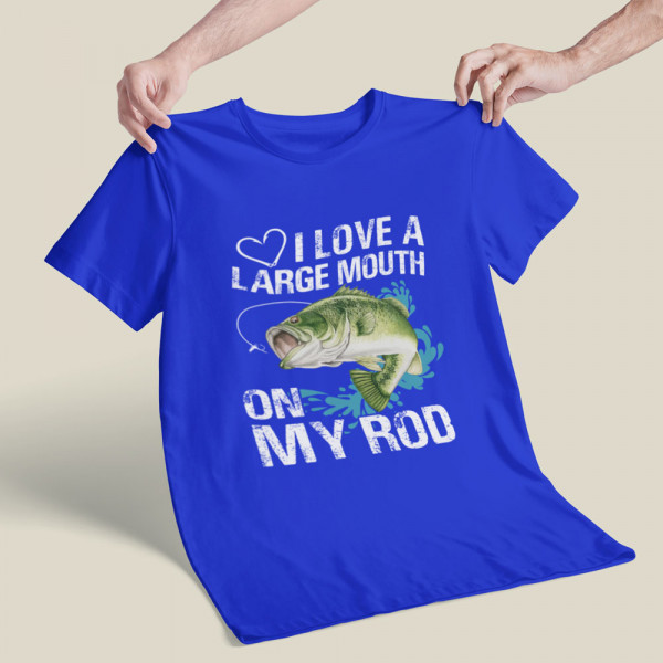 T-shirt "I love a large mouth"