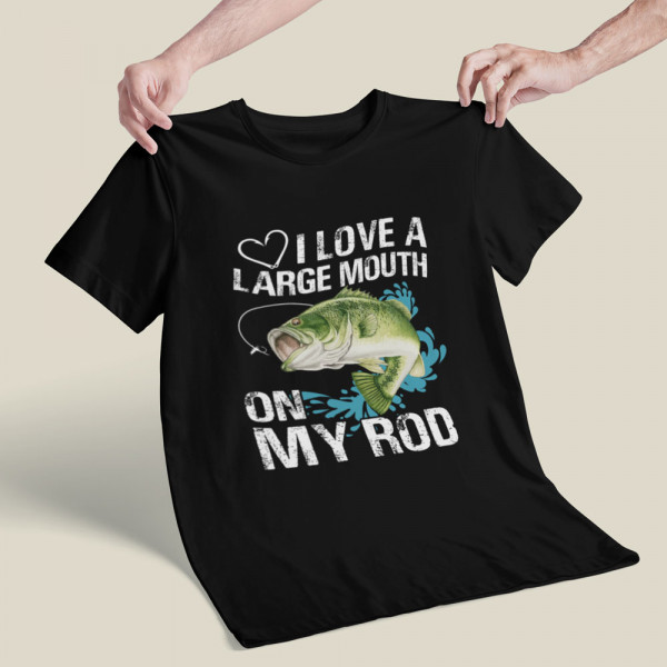T-shirt "I love a large mouth"