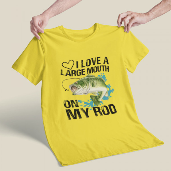T-shirt "I love a large mouth"