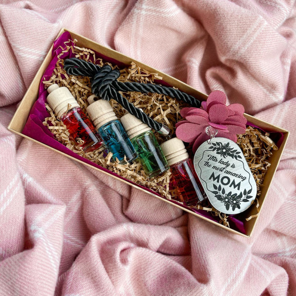 Car scent set "Amazing MOM" Car scent set "Amazing MOM"