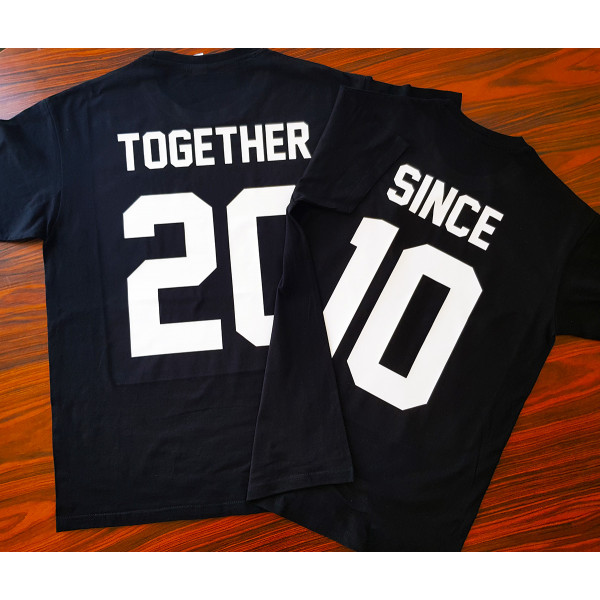T-shirt set "Together Since" su pasirinktais metais T-shirt set "Together Since" su pasirinktais metais