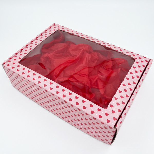 Gift box with hearts 305x215x85mm Gift box with hearts 305x215x85mm