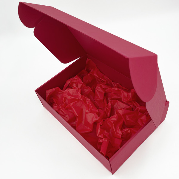 Premium gift box, dark red 305x215x85mm Premium gift box, dark red 305x215x85mm