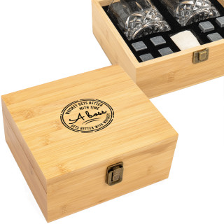 A luxurious set of whiskey glasses in a bamboo box "Good BOSS"