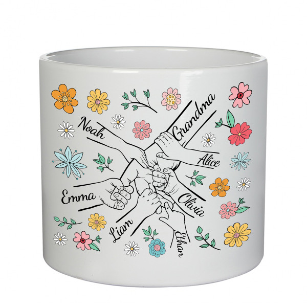 Ceramic pot "Grandma and grandkids" with grandkids' names Ceramic pot "Grandma and grandkids" with grandkids' names