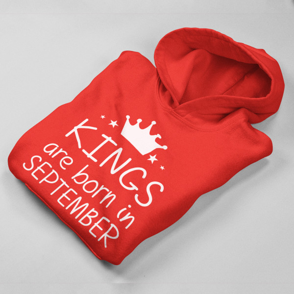 Sweatshirt "Kings are born" with your selected month Sweatshirt "Kings are born" with your selected month