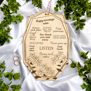 Engraved wooden plaque "Happy marriage rules"