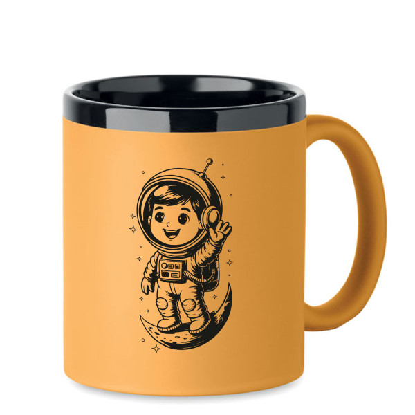Engraved mug "He is an astronaut"