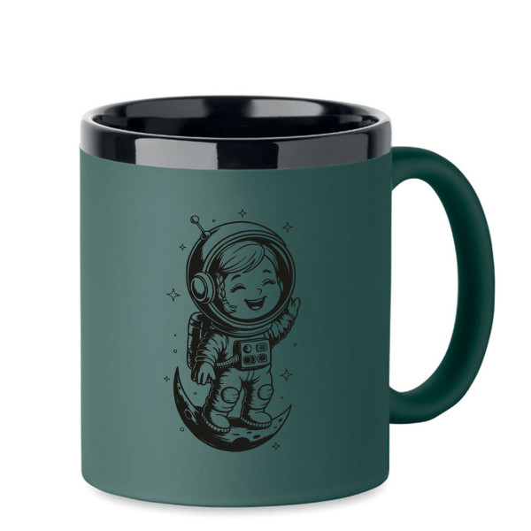 Engraved mug "She is an astronaut"