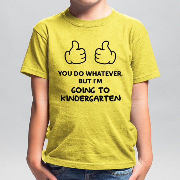 Kids' T-shirt "Going to kindergarten"