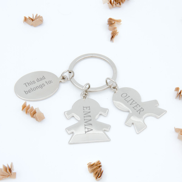 Metal keychain "This dad belongs to" with your selected names