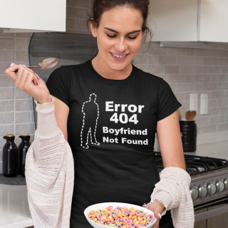 Women's T-shirt "Boyfriend not found"