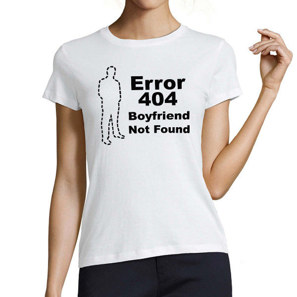 Women's T-shirt "Boyfriend not found"