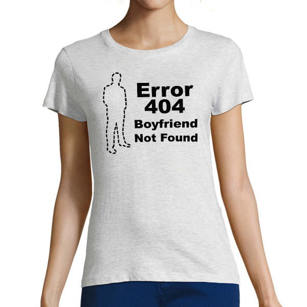 Women's T-shirt "Boyfriend not found"