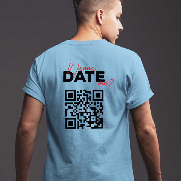 T-shirt "Wanna date me?" with a personalized QR code