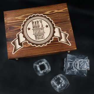 Whisky set in a wooden box "ELIXIR - Dad's favorite whisky"