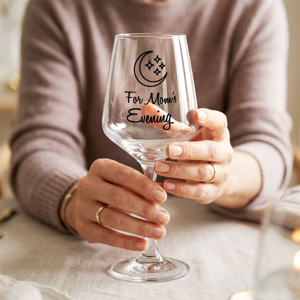 Wine Glass "For Mom’s Evening" (400ml)