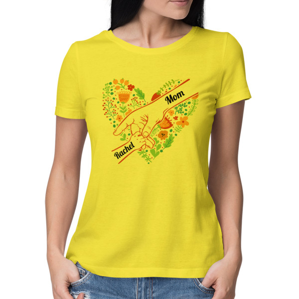 Women’s T-shirt "Mom’s Heart" with selected children’s names