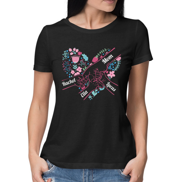Women’s T-shirt "Mom’s Heart" with selected children’s names