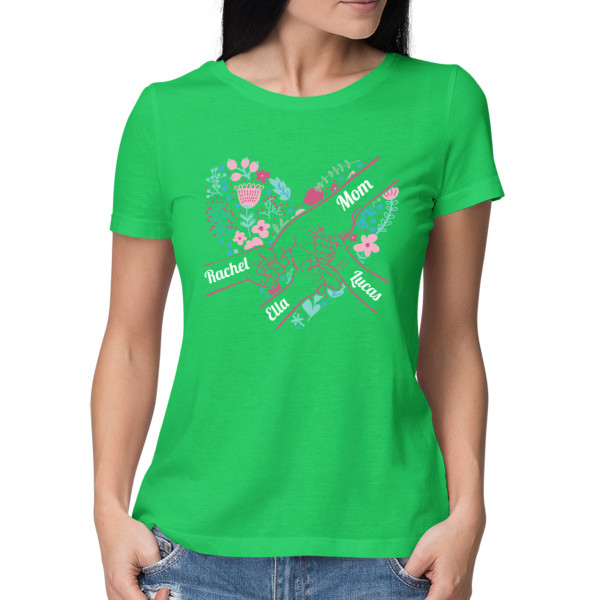 Women’s T-shirt "Mom’s Heart" with selected children’s names