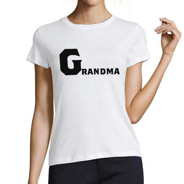 Women's T-shirt "Grandma"