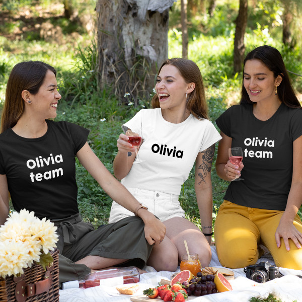 Women's T-shirt "Bride's squad" with your chosen name